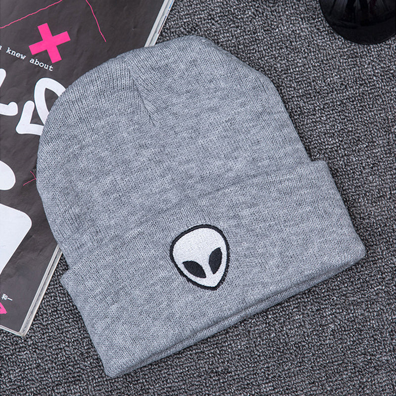 Aliens Bonnet Saucer