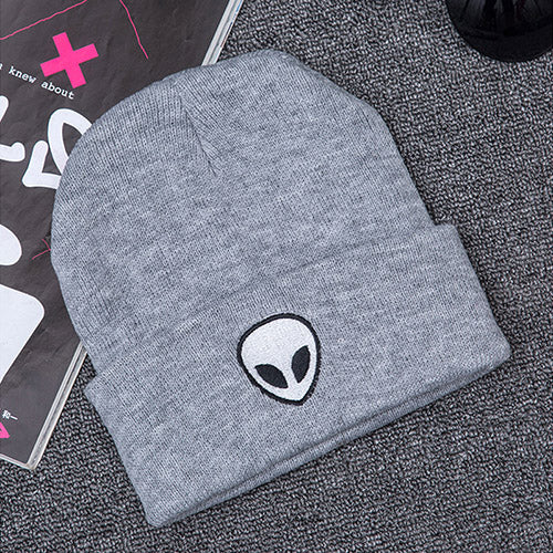 Aliens Bonnet Saucer