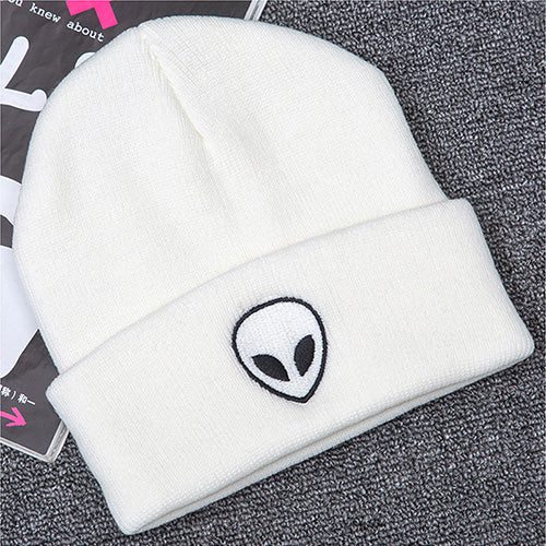 Aliens Bonnet Saucer